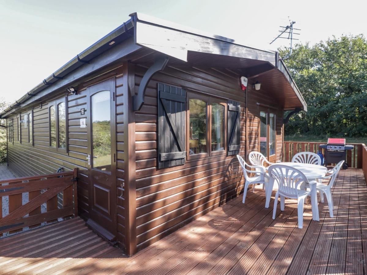 16 Amber Wood Lodge Lymington Exterior foto